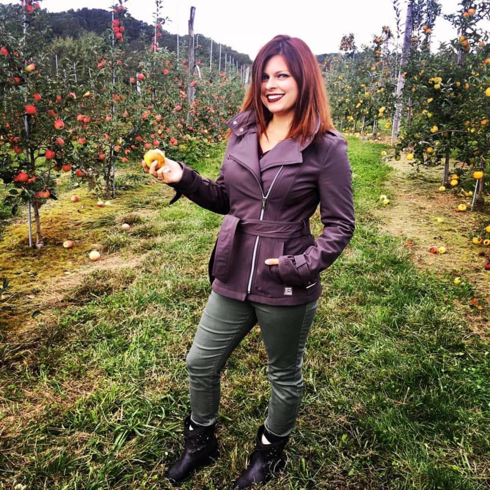 Meet your Posher, Rachel